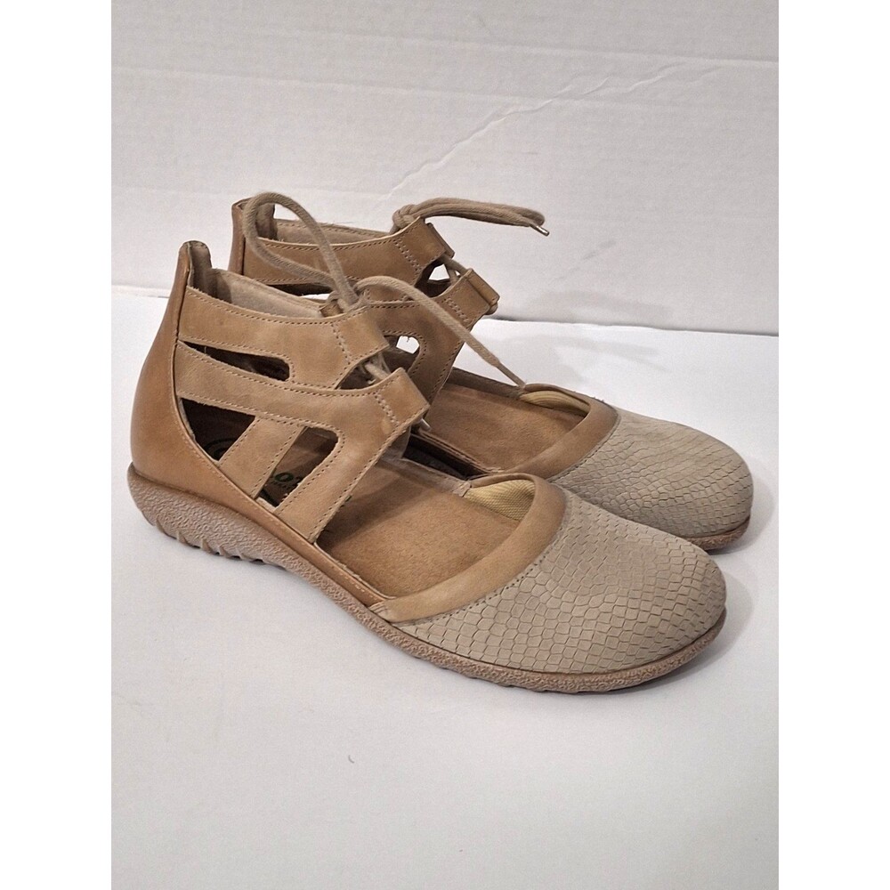 NWOB Naot Women's Lace Up Kata Shoes US 7 EU 38 Sueded Slip Resistant Comfort